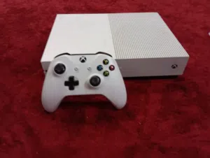 عاجل للبيع ارخص اكس بوكس ون اس