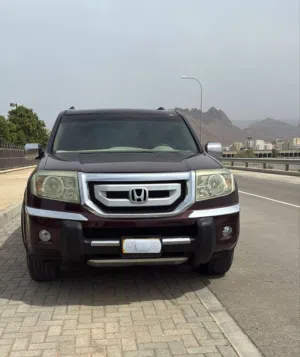 Honda Pilot 2011 4WD Automatic For Sale Honda Pilot 2011 in excellent condition. 3500cc V6 Automati