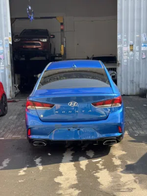 مغسل وكراج للبيع