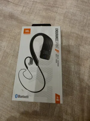 للبيع سماعه JBL للسباحه