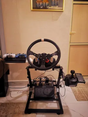 للبيع بليستيشن فور مع سكان وقير لوجيتيك