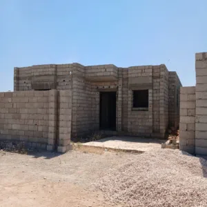 منزل عظم داخل كمباوند/قرب المسجد الجديد ومصب مياه المصراتي