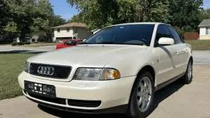 سيارة-اودي-للبيع