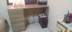 مكتب دراسي للبيع بحالة الوكالة