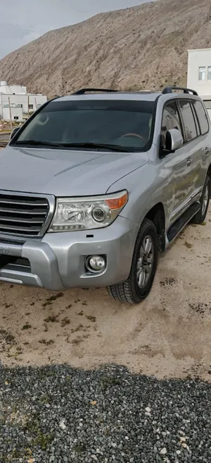 Used Toyota Land Cruiser in Al Ain