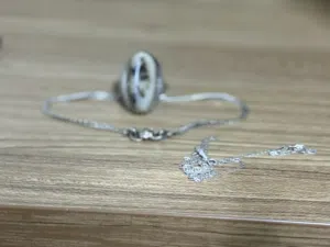 شوي مقتنيات للبيع خاتم فضة وعمل وفضة صور موجوده قدامك للبيع