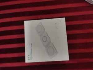 شاحن ثلاثه في واحد متنقل