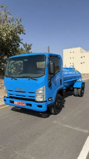 للبيع تنكر ايسوزو 3.5طن