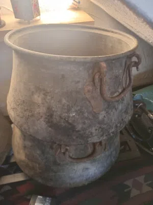 قدور نحاس احمر أحجام كبيرة