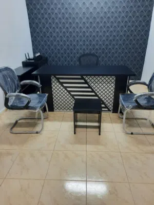 طقم مكتب مدير كامل مع كراسي عدد3 شامل التوصيل والتركيب عمان فقط