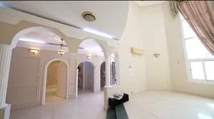 More than 6 bedrooms . More than 6 bathrooms . 1350 m20