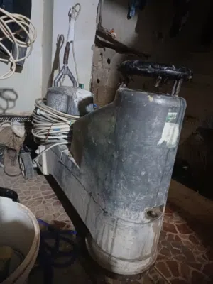 جلايه زليز ورخام ايطالي للبيع  رجاء الجاد فى الشراء تواصل فون لعدم وجودى على النت