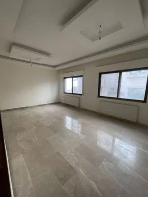 186 m2 3 Bedrooms Apartments for Rent in Amman Um El Summaq