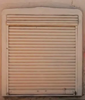صندقة للبيع
