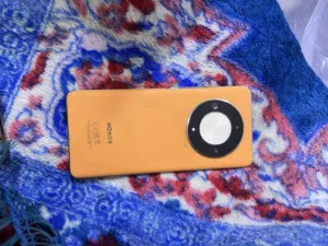بيع هاتف  بسعر 120