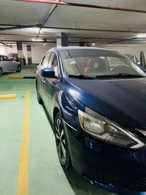 Nissan Sentra American specs Sv Excellent condition Beautiful Blue color clean Car. نيسان سنترا 2017