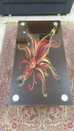 Used center table  for sell in Bahrain
