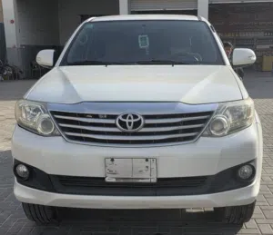 Toyota Fortuner, 2015, Automatic, 428700 KM, For Sale: – Petrol 2x4  Clean & Reliable