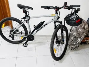 GIANT Rincon Mountain Bike 27.5 – Excellent Condition