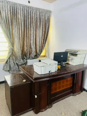 قنفات ومكاتب