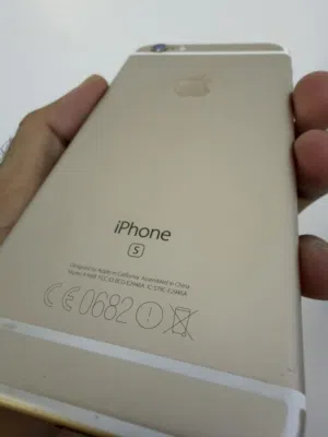 Apple iPhone 6S 64 GB in Al Dakhiliya