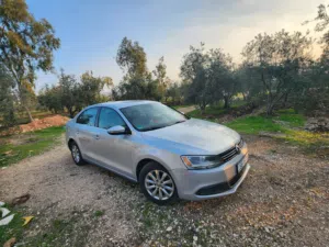 VW Jetta hybrid 2013