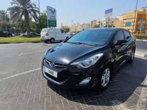 Hyundai Avante 2012 1.5L – Clean & Economical Daily Driver  Other options:  * Hyundai Avante 2012