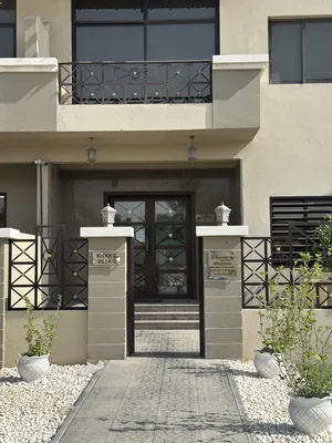 2 Bedrooms . Unfurnished . Yearly0