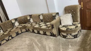 كنب للبيع بحاله الجديد