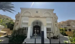 قصر فخم في مينا جاردن سيتي