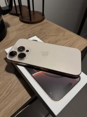 Apple iPhone 16 Pro 256 GB in Northern Governorate