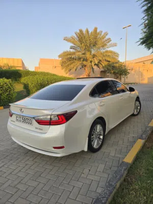 لكزس ES250 خليجي