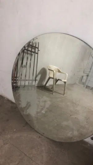 مرايا مستعملة