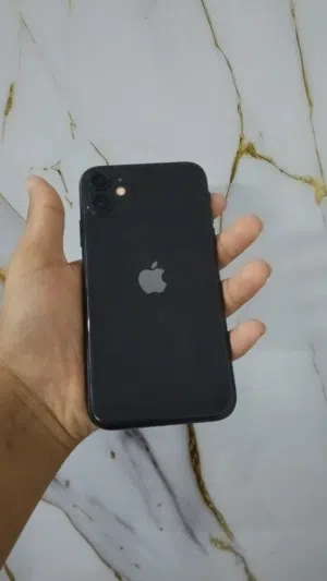Apple iPhone 11 128 GB in Al Batinah