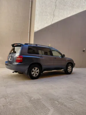 Used Toyota Highlander in Tripoli