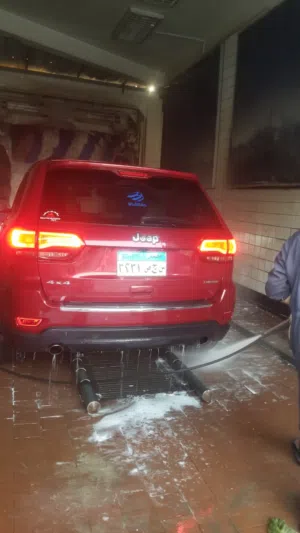 جيب جراند شيروكي ليمتد اعلي فئه للايجار بدون سائق تأمين شامل