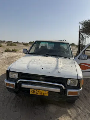 Used Toyota Hilux in Al Sharqiya