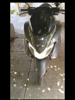 سوزوكي برجمان ستريت مرخص بسعر خرق