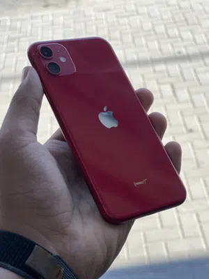 للبيع iPhone 11 أحمر