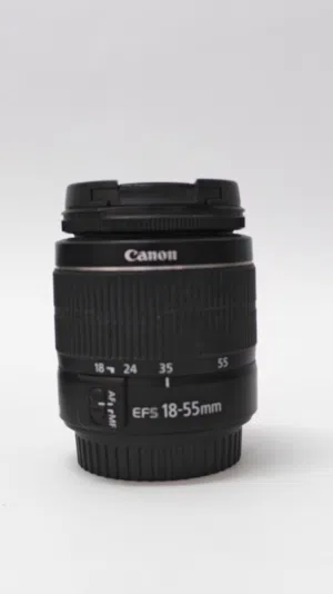 للبيع كاميرا كانون 250D بحالة ممتازة مع عدسة 18-55mm وكامل الملحقات