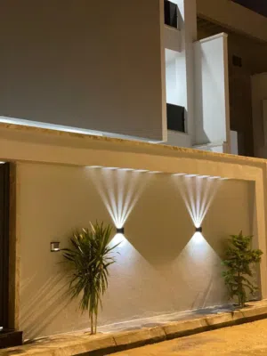 فيلا للبيع حين يجتمع الذوق الرفيع مع الموقع المميز... تكون النتيجة فيلا لا تُفوّت