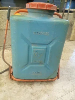 طرمبة رش سم