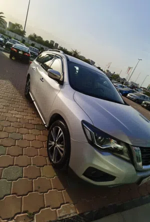 للبيع باثفندر 2018