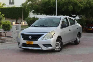 For sale Nissan Sunny 2015 للبيع نيسان صني
