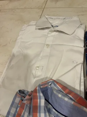 Shirts . Max . L . Used1