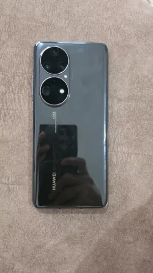 Huawei P50 Pro 256 GB in Muscat
