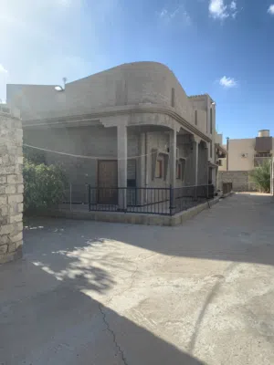 منزل ارضي للبيع في منطقة المقاصبة
