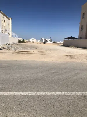 للبيع ارض في المعبيلة موقع ممتاز