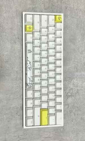 كيبورد Ducky one mini استعمال خفيف نظيفة ومع إضاءة RGB