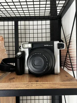 FujiFilm instax wide 300